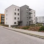Jasien With Garden By Bookinghost Gdańsk